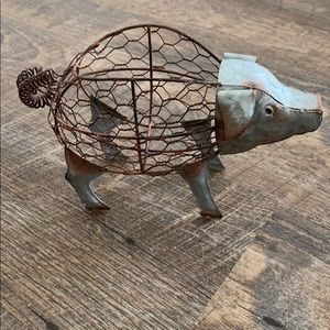 Farmhouse Decor Pig